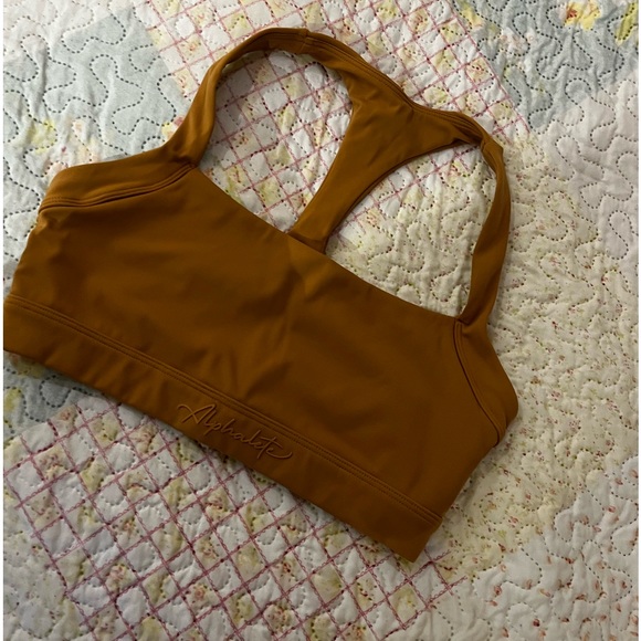 Alphalete pulse balance bra in chestnut - Picture 11 of 12